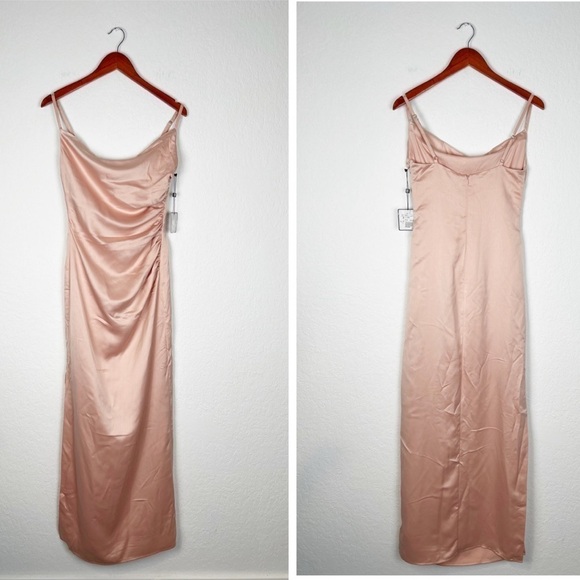 Laundry by Shelli Segal Ruched Satin Gown - Picture 2 of 13